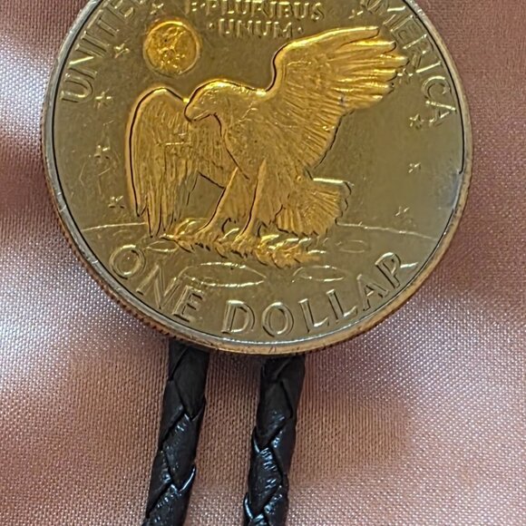 Vintage Metal Bolo Tie, Nice Half Dollar with Thick Enamel Cover Design, Nice - Picture 1 of 5